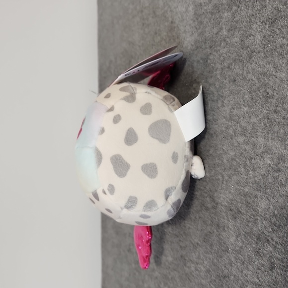 Charaka 6" Squishmallow stuffed animal Pastel Valentines Day Pig with wings - Picture 5 of 5